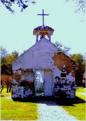 La Lomita Chapel before restoration